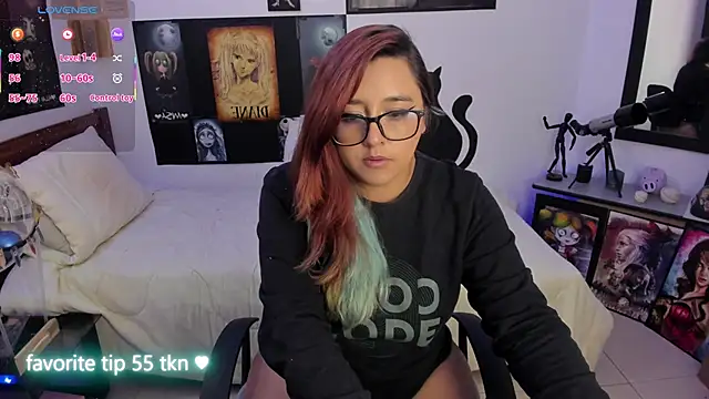 Snapshot of Cherry_blush_ chatting on November 14, 2025, 6:44 pm Cherry blush online show from November 14, 2025, 6:44 pm