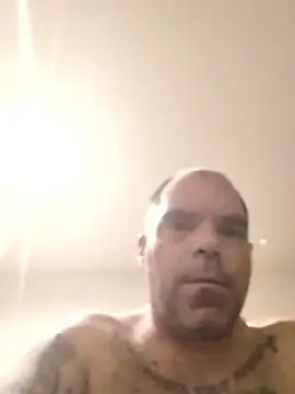 Mirkainvikta online show from April 18, 2026, 7:18 pm