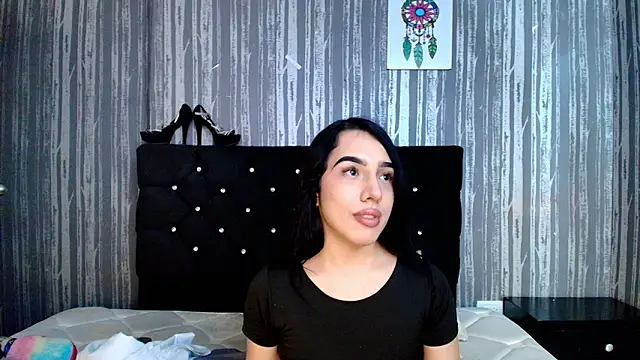 Alicee Moonn online show from January 14, 2026, 8:45 pm