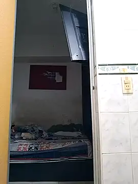 SweettyNaugthy online show from September 12, 2025, 3:06 am