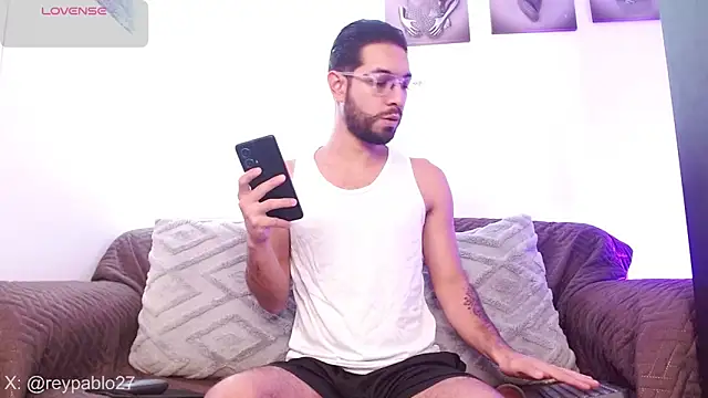 Snapshot of ReyPablo1 chatting on December 2, 2025, 7:26 pm ReyPablo1 online show from December 2, 2025, 7:26 pm