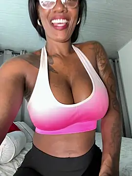 Bustykeyla online show from July 17, 2026, 12:08 am
