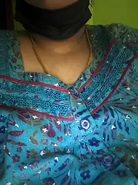 Snapshot of Villageanuty chatting on February 4, 2026, 9:04 am Villageanuty online show from February 4, 2026, 9:04 am