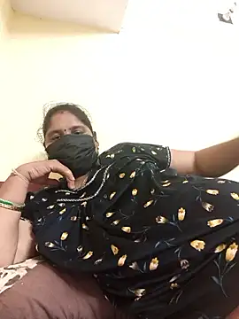 Snapshot of Villageanuty chatting on September 13, 2025, 5:51 am Villageanuty online show from September 13, 2025, 5:51 am