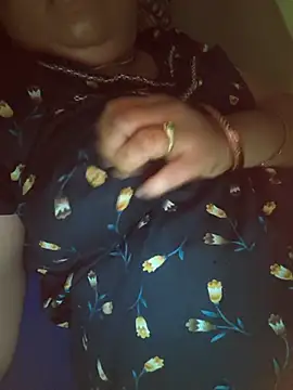 Snapshot of Villageanuty chatting on September 26, 2025, 1:56 am Villageanuty online show from September 26, 2025, 1:56 am