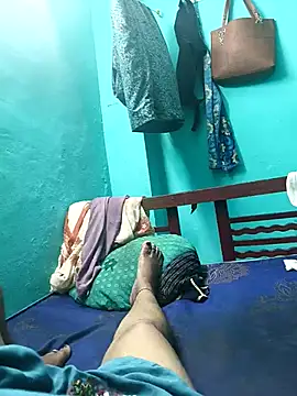 Snapshot of Villageanuty chatting on February 16, 2026, 8:13 am Villageanuty online show from February 16, 2026, 8:13 am