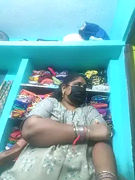 Snapshot of Villageanuty chatting on February 24, 2026, 4:19 pm Villageanuty online show from February 24, 2026, 4:19 pm