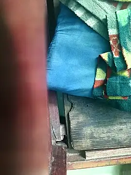 Villageanuty online show from March 30, 2026, 2:18 pm