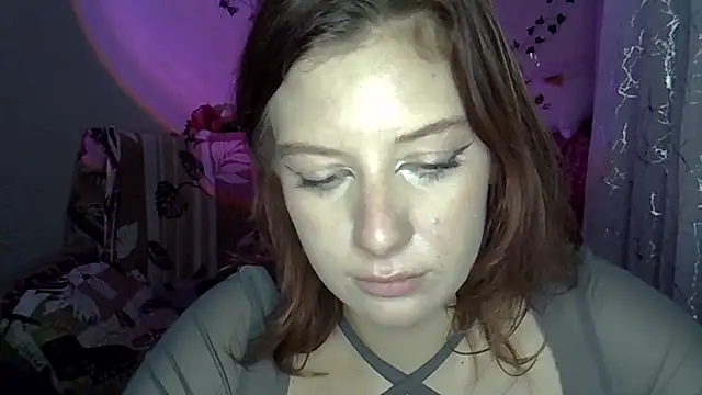 Lily Ember online show from November 30, 2025, 6:30 pm