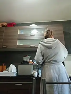 Aly-john1985 online show from November 2, 2025, 7:02 am