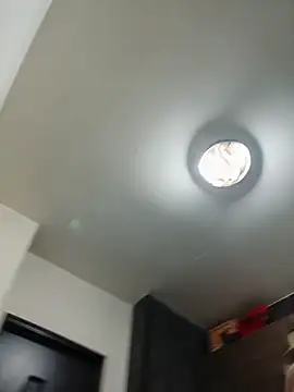 Aly-john1985 online show from October 19, 2025, 3:48 pm