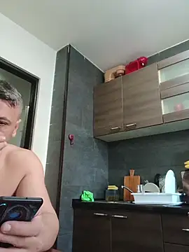 Aly-john1985 online show from October 5, 2025, 12:40 pm