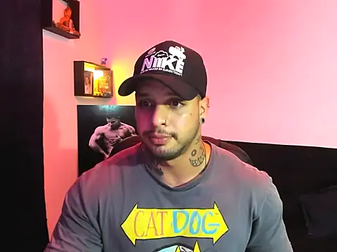 Snapshot of Marck_Mathews chatting on April 21, 2026, 2:47 am Marck Mathews online show from April 21, 2026, 2:47 am
