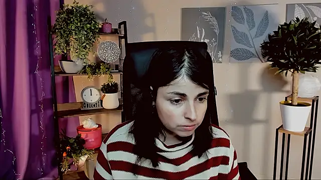 Snapshot of MartaEdams chatting on February 2, 2026, 6:34 am MartaEdams online show from February 2, 2026, 6:34 am