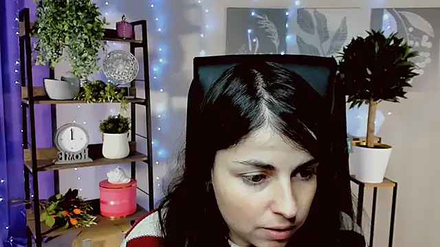 Snapshot of MartaEdams chatting on January 12, 2026, 6:20 am MartaEdams online show from January 12, 2026, 6:20 am