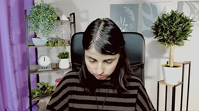 MartaEdams online show from March 3, 2026, 6:20 am