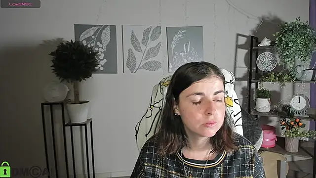 Snapshot of MartaEdams chatting on July 8, 2026, 5:08 am MartaEdams online show from July 8, 2026, 5:08 am