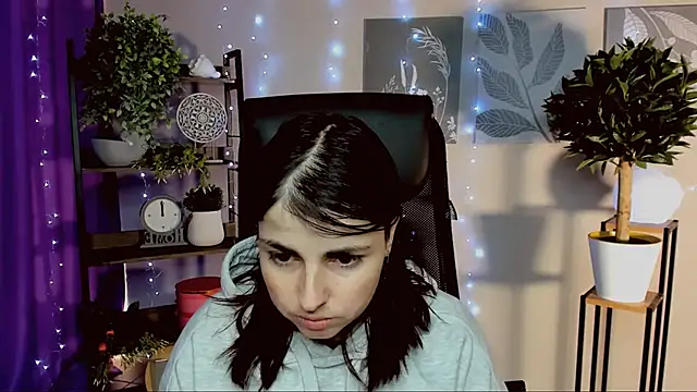 Snapshot of MartaEdams chatting on February 4, 2026, 9:26 am MartaEdams online show from February 4, 2026, 9:26 am