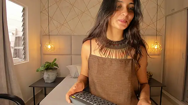 Snapshot of SamayRyann chatting on May 25, 2026, 1:32 pm SamayRyann online show from May 25, 2026, 1:32 pm
