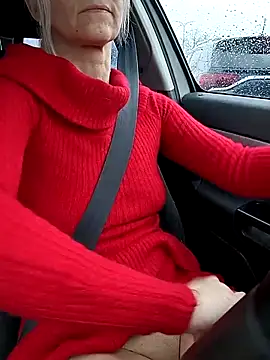 Snapshot of KOte7 chatting on November 9, 2025, 2:10 pm KOte7 online show from November 9, 2025, 2:10 pm