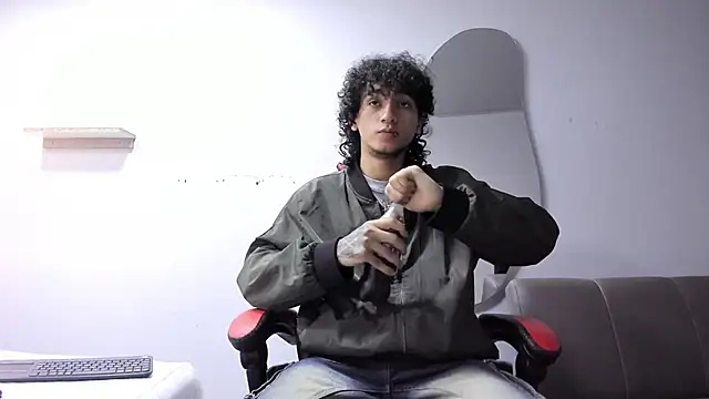 JackesTaylor online show from December 15, 2025, 8:53 am