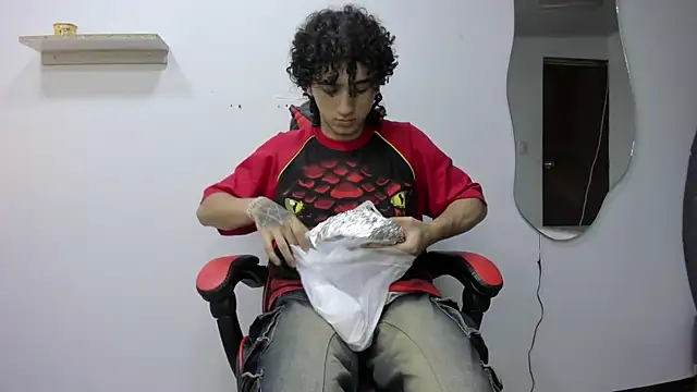 JackesTaylor online show from October 26, 2025, 5:08 am