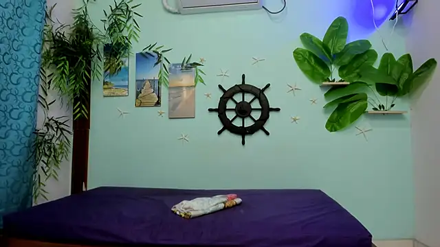 eladyrous98 online show from February 25, 2026, 1:44 pm