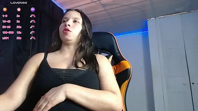 Abbiprada online show from September 11, 2025, 7:25 pm