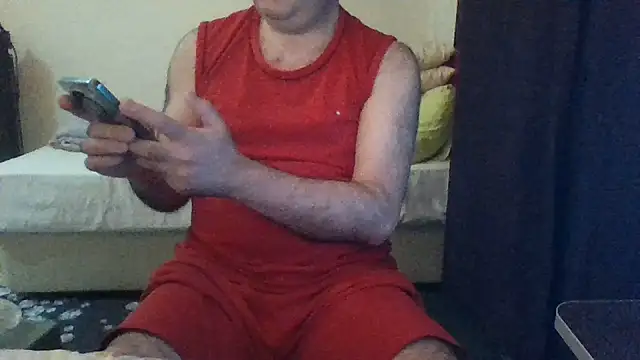 Snapshot of st206boy chatting on June 18, 2026, 12:20 am st206boy online show from June 18, 2026, 12:20 am