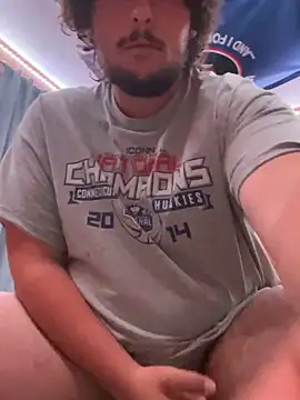 ThomasL4187 online show from November 11, 2025, 2:17 am