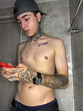 samm4044 online show from October 24, 2025, 3:38 am