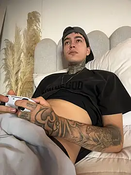 samm4044 online show from February 20, 2026, 4:31 pm