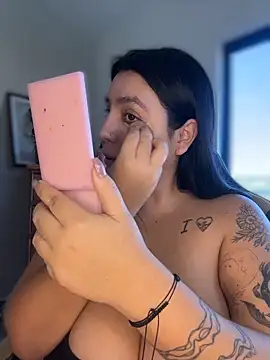 Snapshot of victoria_amatista_ chatting on February 13, 2026, 7:03 pm victoria amatista online show from February 13, 2026, 7:03 pm