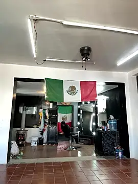 Snapshot of crazybarber69 chatting on January 10, 2026, 7:42 pm crazybarber69 online show from January 10, 2026, 7:42 pm