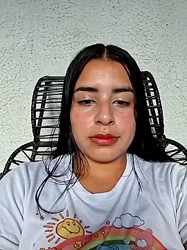 Snapshot of channell0 chatting on October 5, 2025, 10:11 pm channell0 online show from October 5, 2025, 10:11 pm