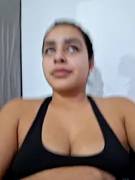 Snapshot of channell0 chatting on September 17, 2025, 6:04 am channell0 online show from September 17, 2025, 6:04 am