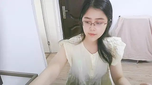 Snapshot of 98bunny chatting on July 17, 2026, 2:31 am 98bunny online show from July 17, 2026, 2:31 am