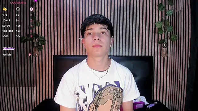Snapshot of Felipe_boy1 chatting on September 9, 2025, 3:49 am Felipe boy1 online show from September 9, 2025, 3:49 am