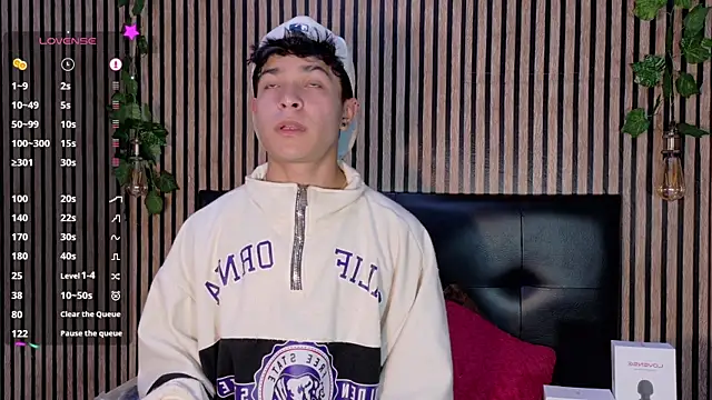 Snapshot of Felipe_boy1 chatting on September 26, 2025, 3:02 am Felipe boy1 online show from September 26, 2025, 3:02 am