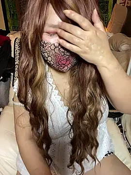 Snapshot of xoxLILxMELOxox chatting on October 28, 2025, 2:38 pm xoxLILxMELOxox online show from October 28, 2025, 2:38 pm