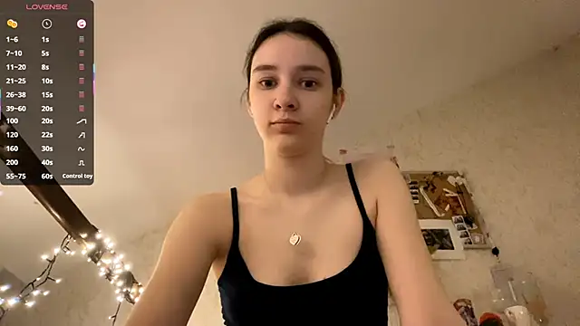 DanaCore online show from September 26, 2025, 7:21 pm