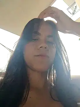 patricia-blosson online show from November 12, 2025, 6:01 pm