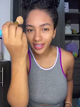 Mia sweet80 online show from October 24, 2025, 3:27 am