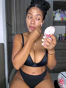 Snapshot of Mia_sweet80 chatting on September 14, 2025, 1:50 am Mia sweet80 online show from September 14, 2025, 1:50 am