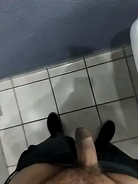 Leofj007 online show from November 21, 2025, 7:02 pm