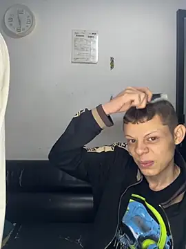 Jacobs0 online show from November 14, 2025, 4:27 am