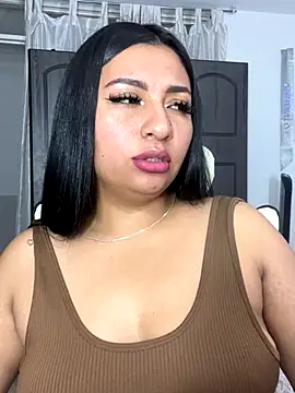 Snapshot of Issa_Santana chatting on November 23, 2025, 5:34 pm Issa Santana online show from November 23, 2025, 5:34 pm