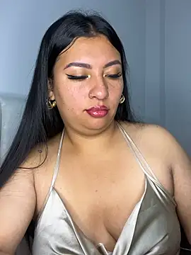 Snapshot of Issa_Santana chatting on July 11, 2026, 4:18 pm Issa Santana online show from July 11, 2026, 4:18 pm