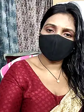 Snapshot of Hotty_Sonali chatting on April 28, 2026, 5:28 pm Hotty Sonali online show from April 28, 2026, 5:28 pm
