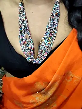 Snapshot of Hotty_Sonali chatting on September 10, 2025, 2:27 pm Hotty Sonali online show from September 10, 2025, 2:27 pm